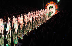 02_1_-_desfile_rosa_cha